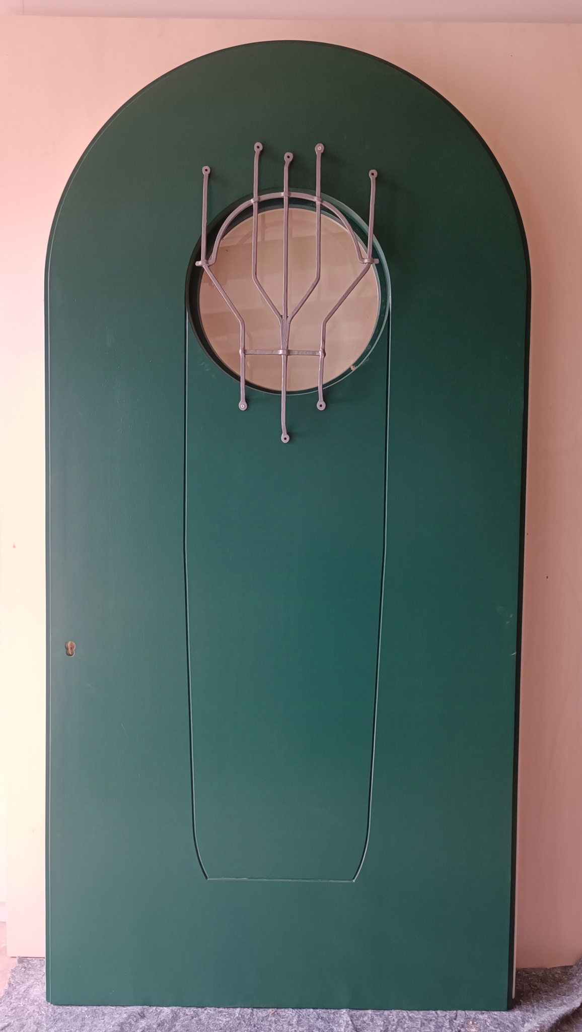 Historische Tuer 2farbig lackiert.jpg